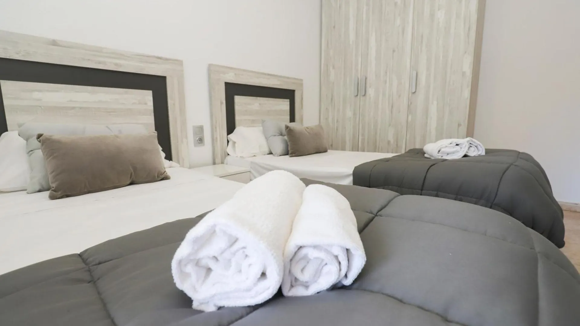 Differentflats Living Park Mexico Apartment Salou 0*,