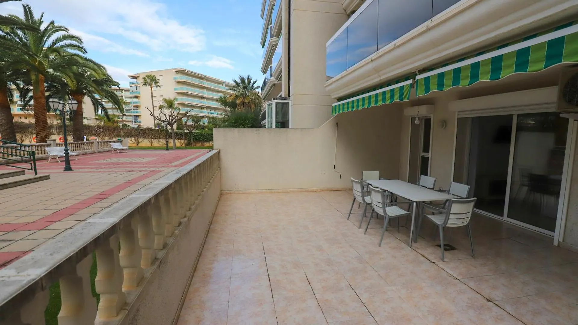 Differentflats Living Park Mexico Apartment Salou